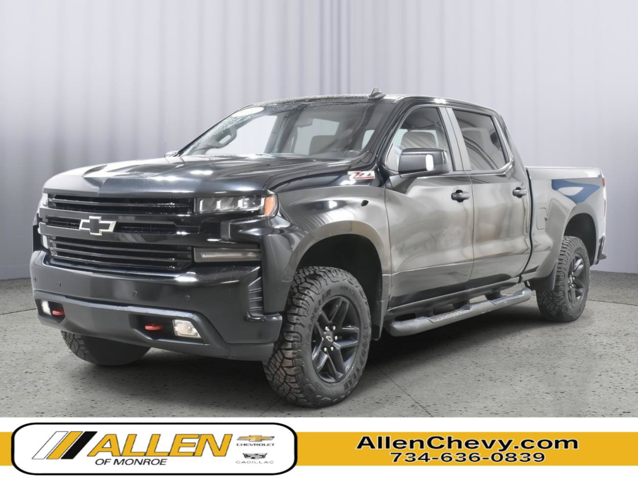 Used 2022 Chevrolet Silverado 1500 LT Trail Boss w/ LT Trail Boss Premium Package AWD/4WD image 1