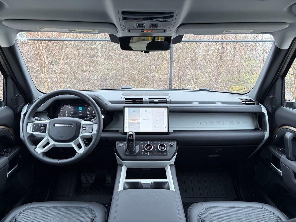 Certified 2025 Land Rover Defender 110 S image 17