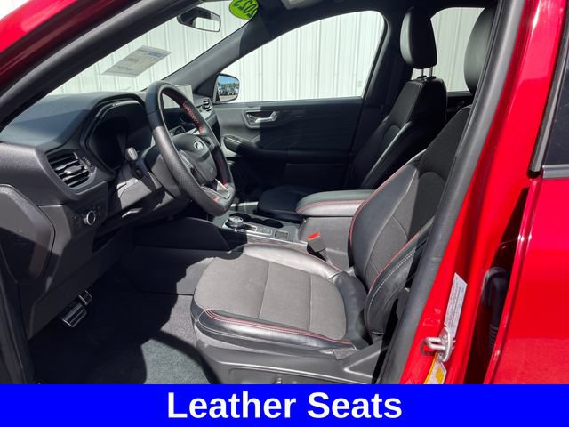 Used 2023 Ford Escape ST-Line w/ Tech Pack #1 AWD/4WD image 9