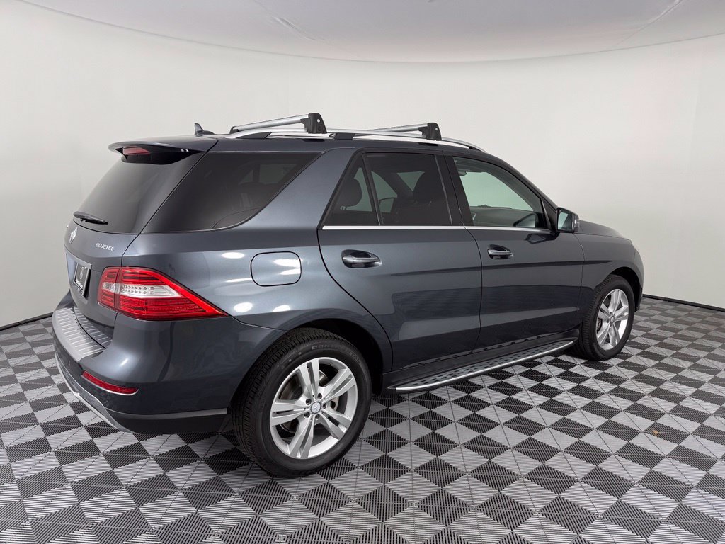 Used 2015 Mercedes-Benz ML 250 BlueTEC 4MATIC image 11