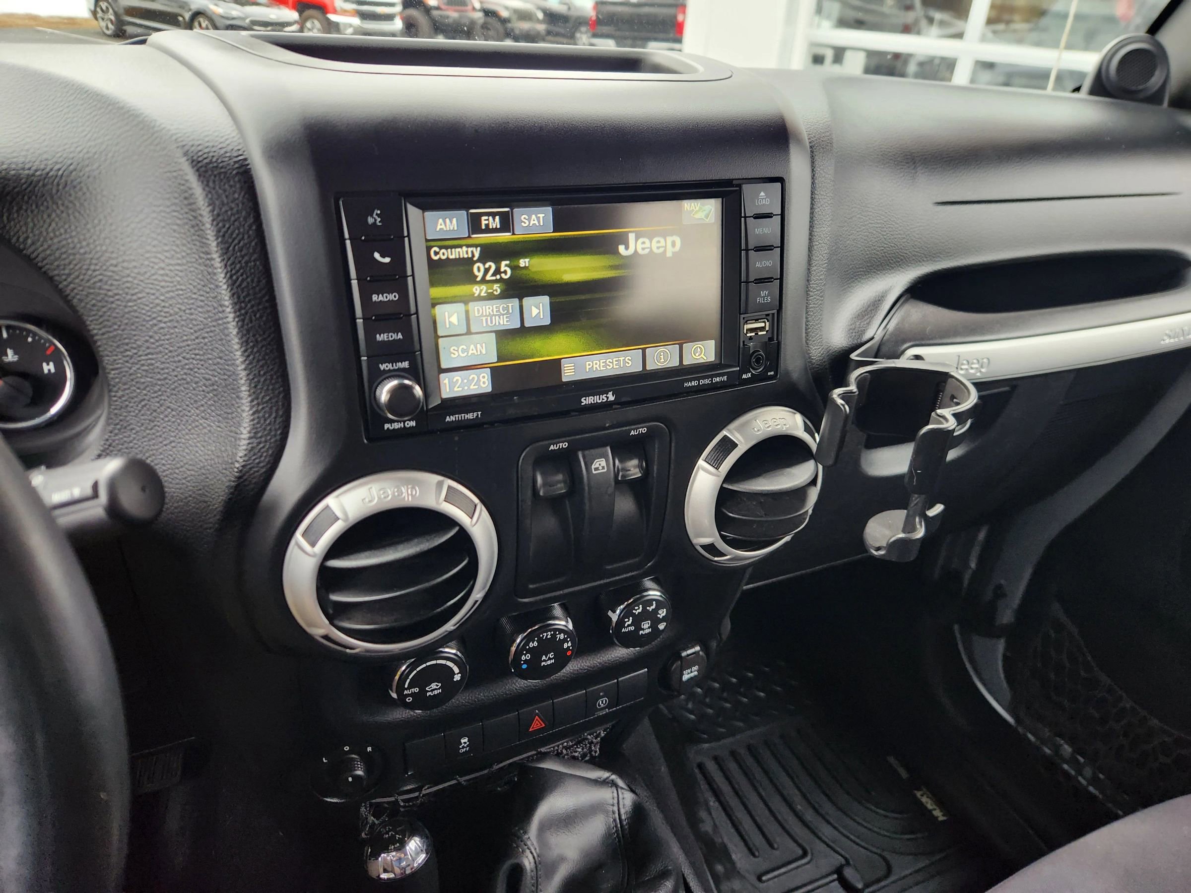 Used 2013 Jeep Wrangler Sahara w/ Dual Top Group image 30