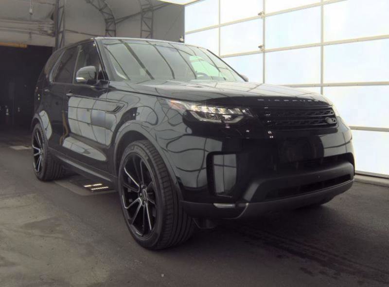 Used 2017 Land Rover Discovery First Edition image 4