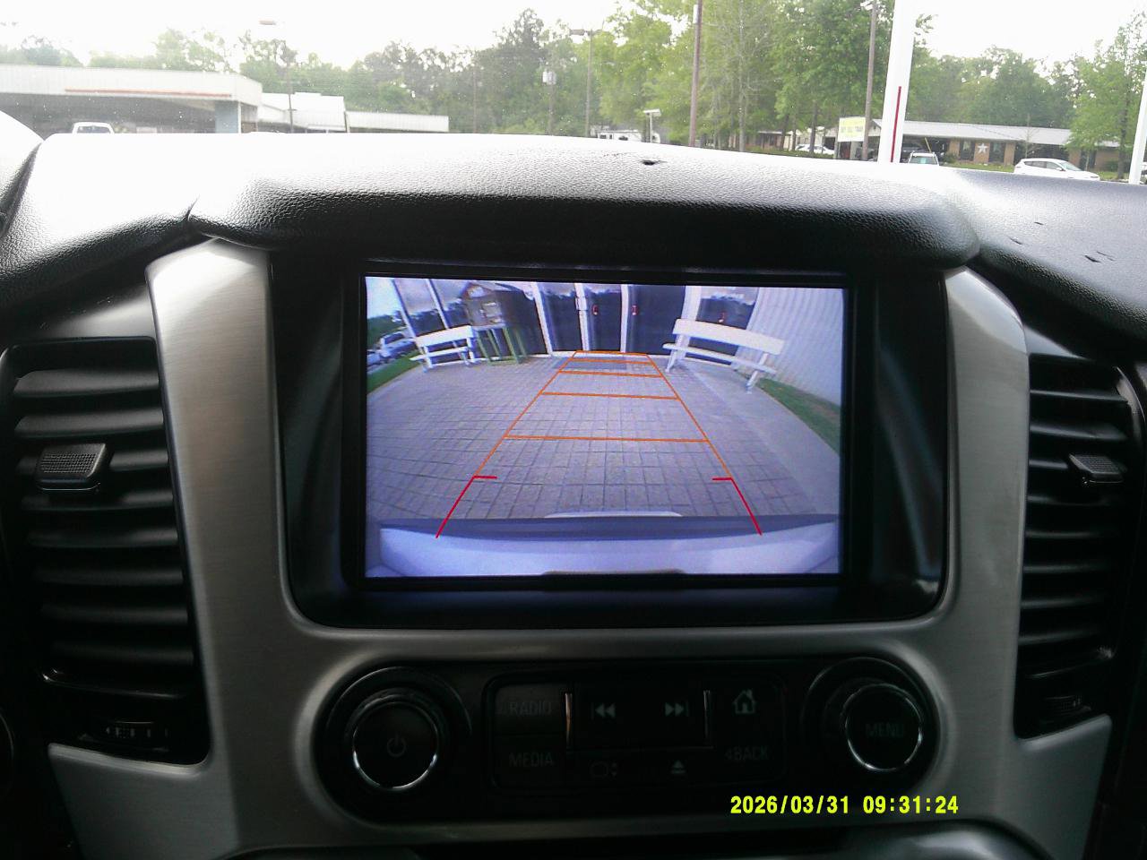 Used 2017 GMC Yukon XL SLT image 26