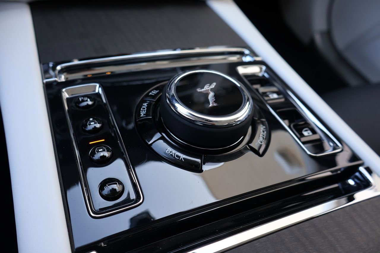 New 2026 Rolls-Royce Ghost AWD/4WD image 27