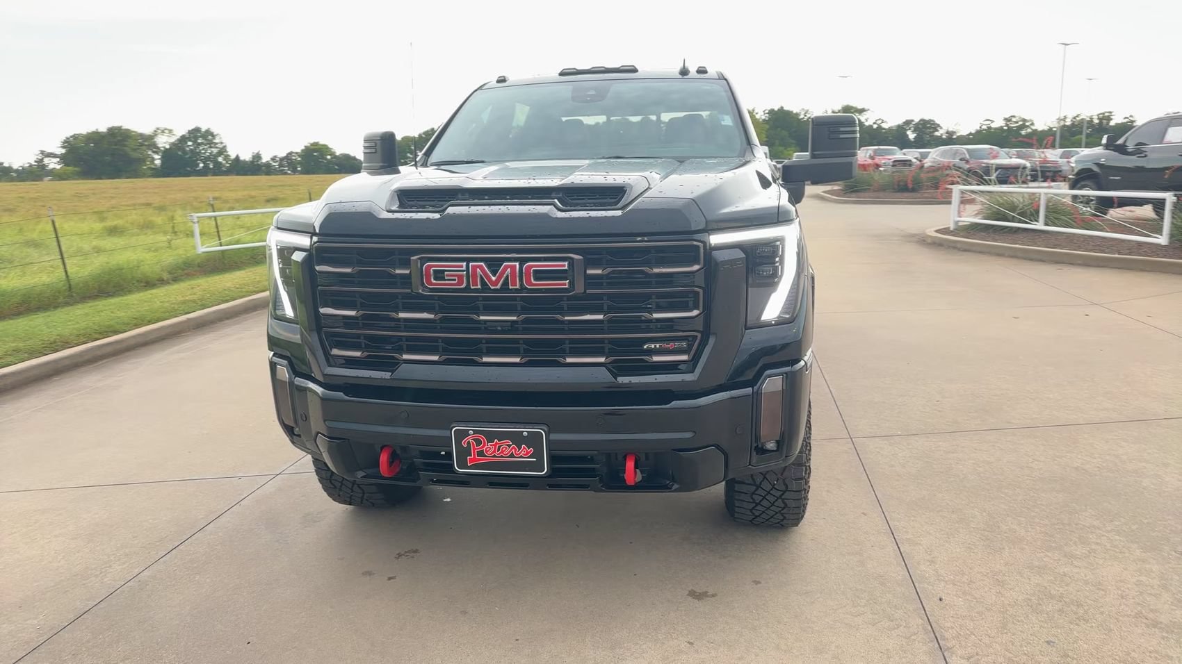 Used 2024 GMC Sierra 2500 AT4X AWD/4WD image 2
