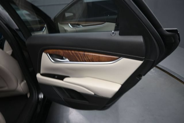 Used 2018 Cadillac XTS Luxury FWD image 14