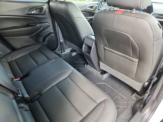 Used 2024 Chevrolet Trax RS w/ Sunroof Package FWD image 29