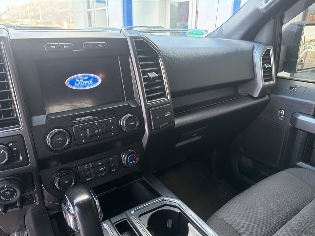 Used 2019 Ford F150 XLT w/ Equipment Group 302A Luxury image 9