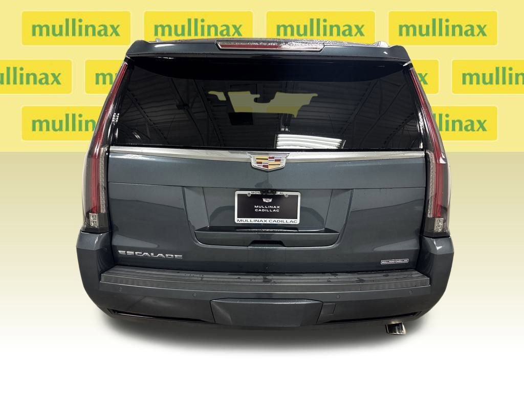 Certified 2020 Cadillac Escalade Platinum image 17
