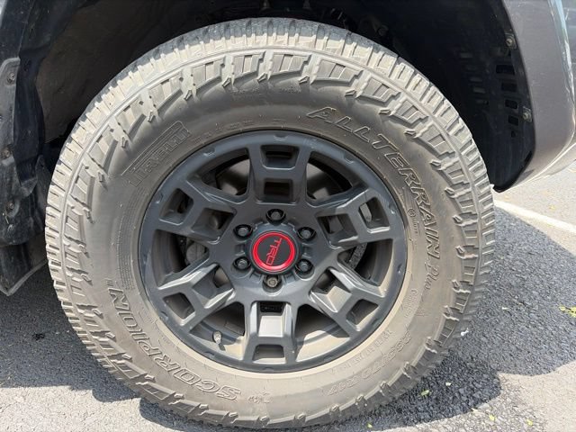 Used 2022 Toyota 4Runner TRD Pro AWD/4WD image 6