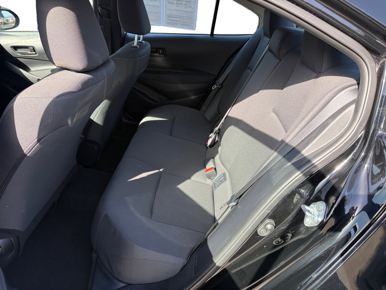 Used 2025 Toyota Corolla LE image 16