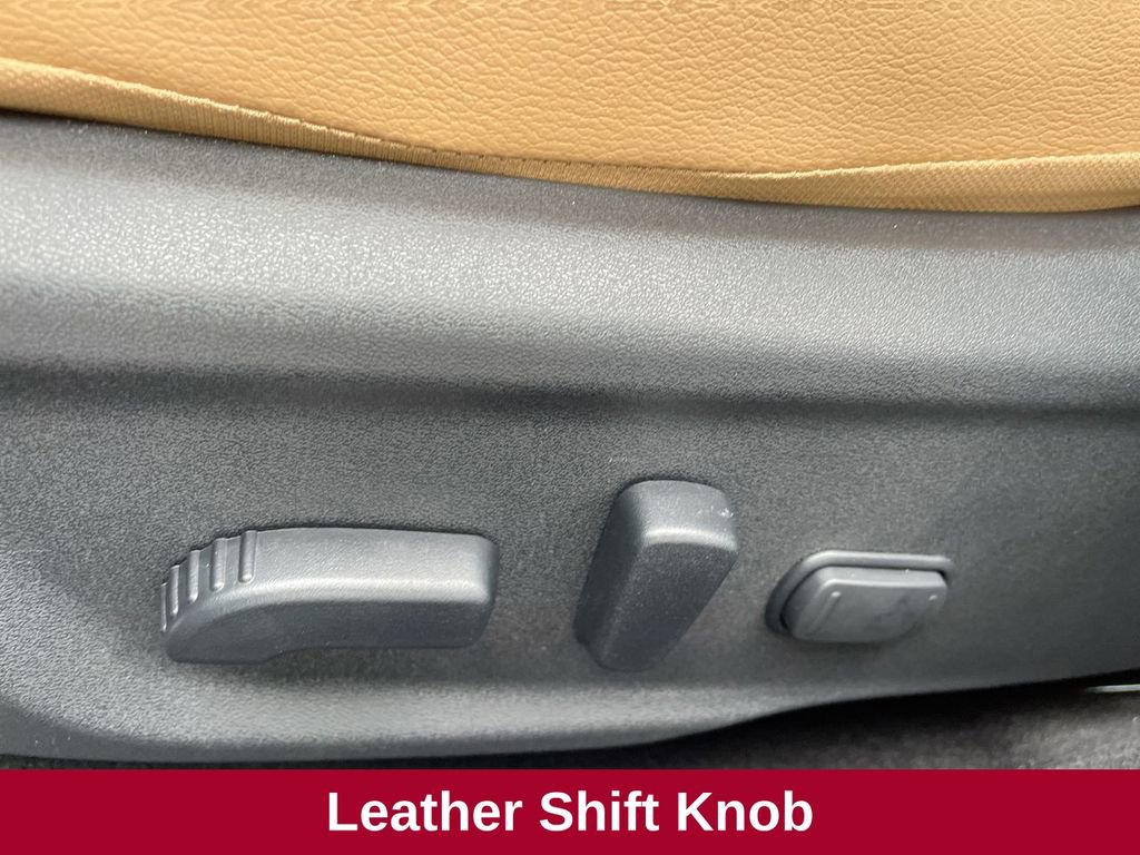 Used 2024 Nissan Sentra SV w/ SV Premium Package image 24