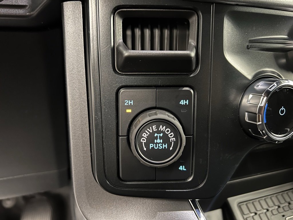 New 2025 Ford F150 XLT w/ Equipment Group 302A MID image 18