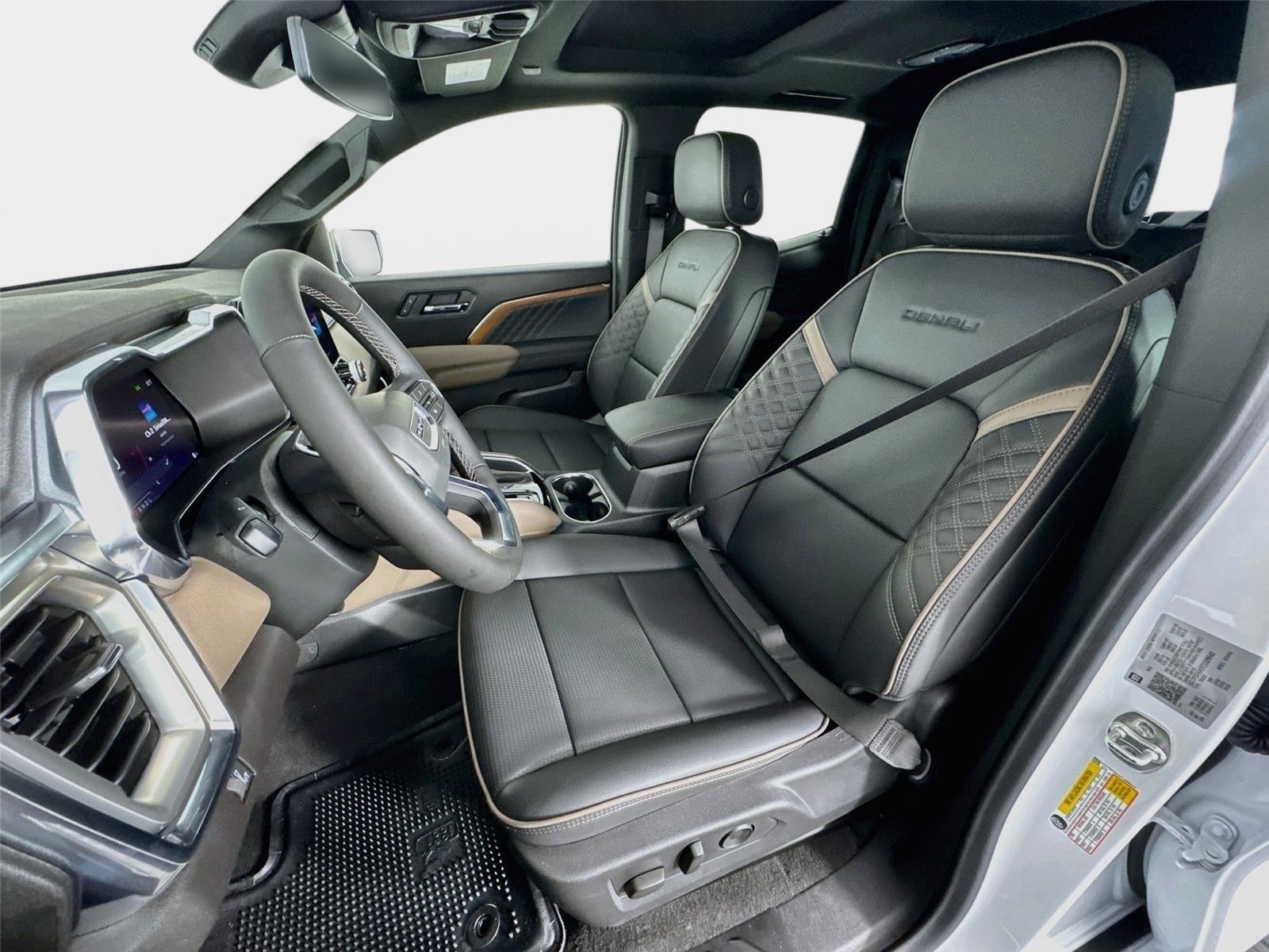 New 2026 GMC Canyon Denali AWD/4WD image 11