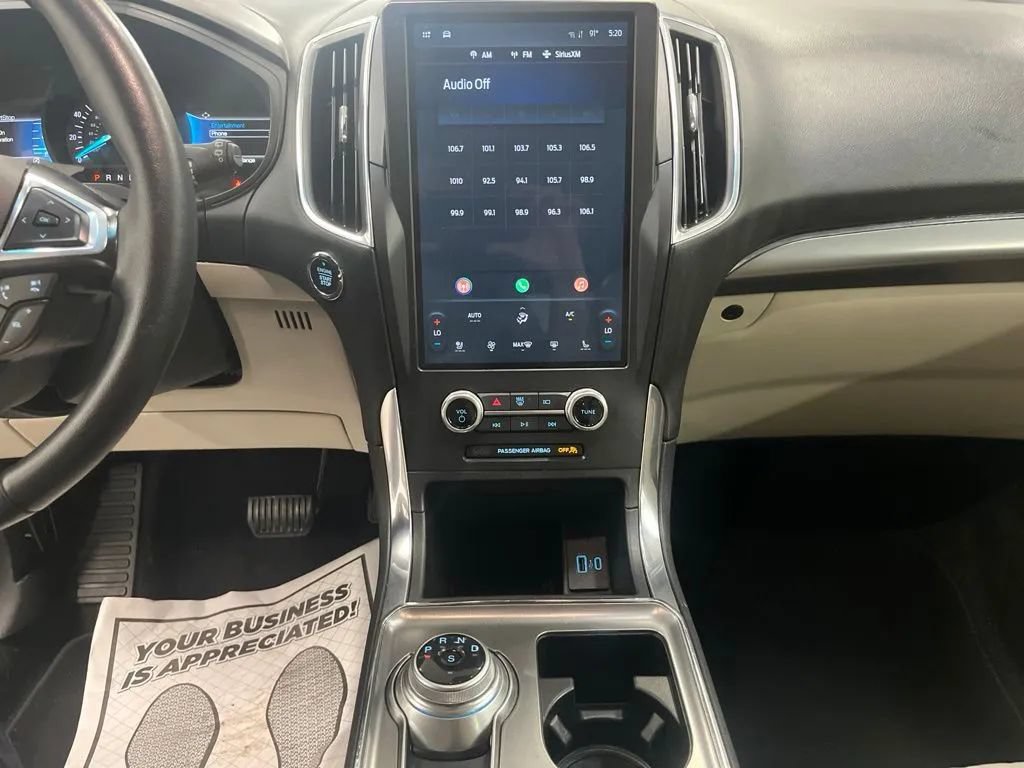 Used 2024 Ford Edge Titanium AWD/4WD image 24