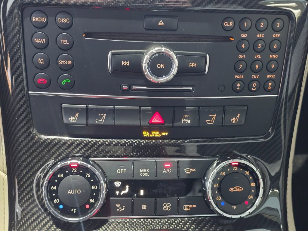 Used 2012 Mercedes-Benz SLS AMG Roadster image 47