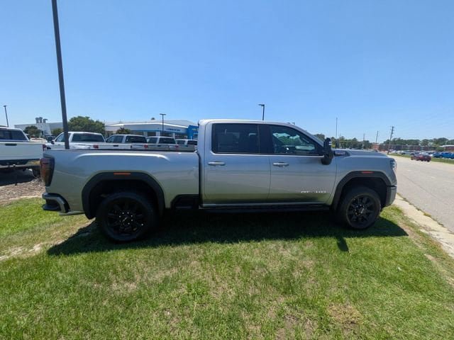 New 2026 GMC Sierra 2500 AT4 w/ AT4 Premium Plus Package AWD/4WD image 2