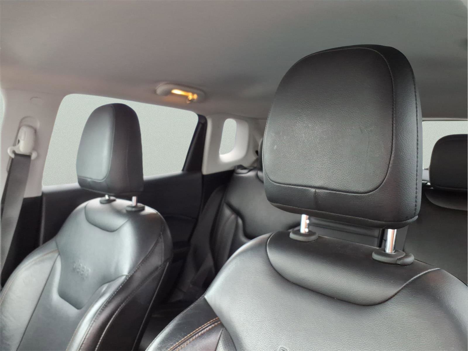 Used 2018 Jeep Compass Limited image 18