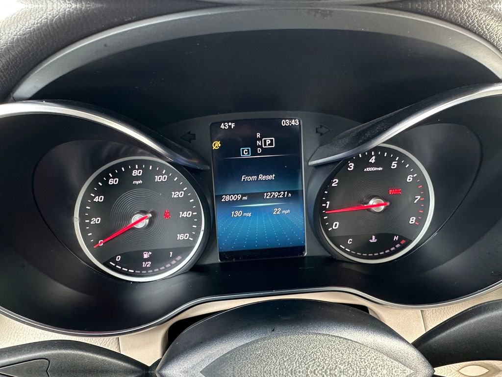 Used 2021 Mercedes-Benz GLC 300 image 13