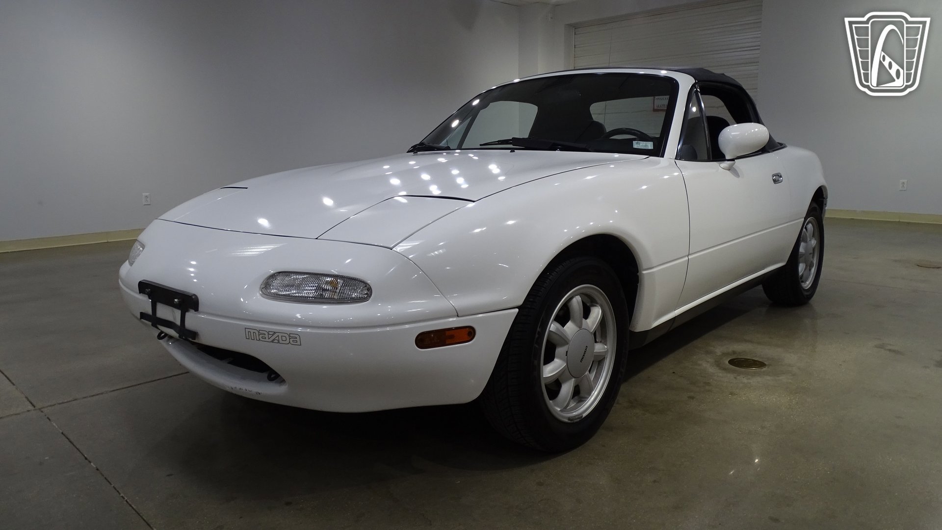 Used 1991 MAZDA MX-5 Miata RWD image 3