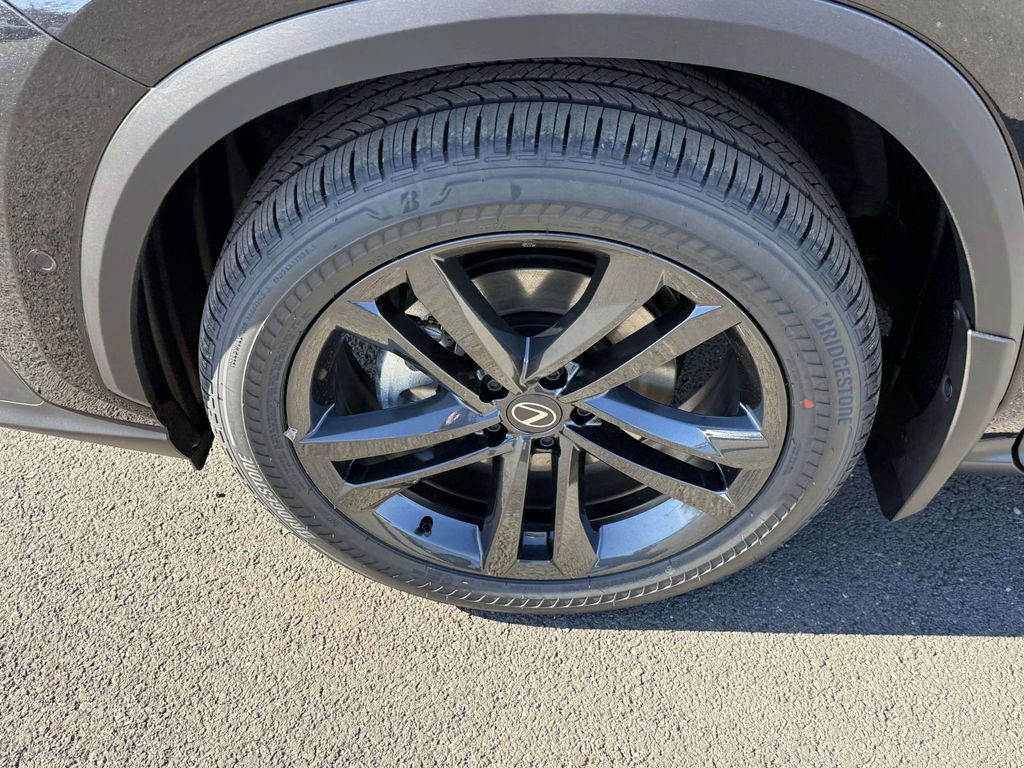 Used 2026 Lexus NX 450h+ AWD w/ Accessory Package (K3) image 7