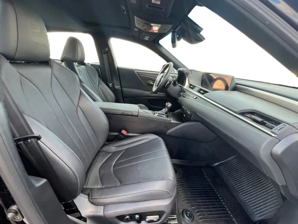 Used 2019 Lexus ES 350 F Sport w/ Accessory Package image 14