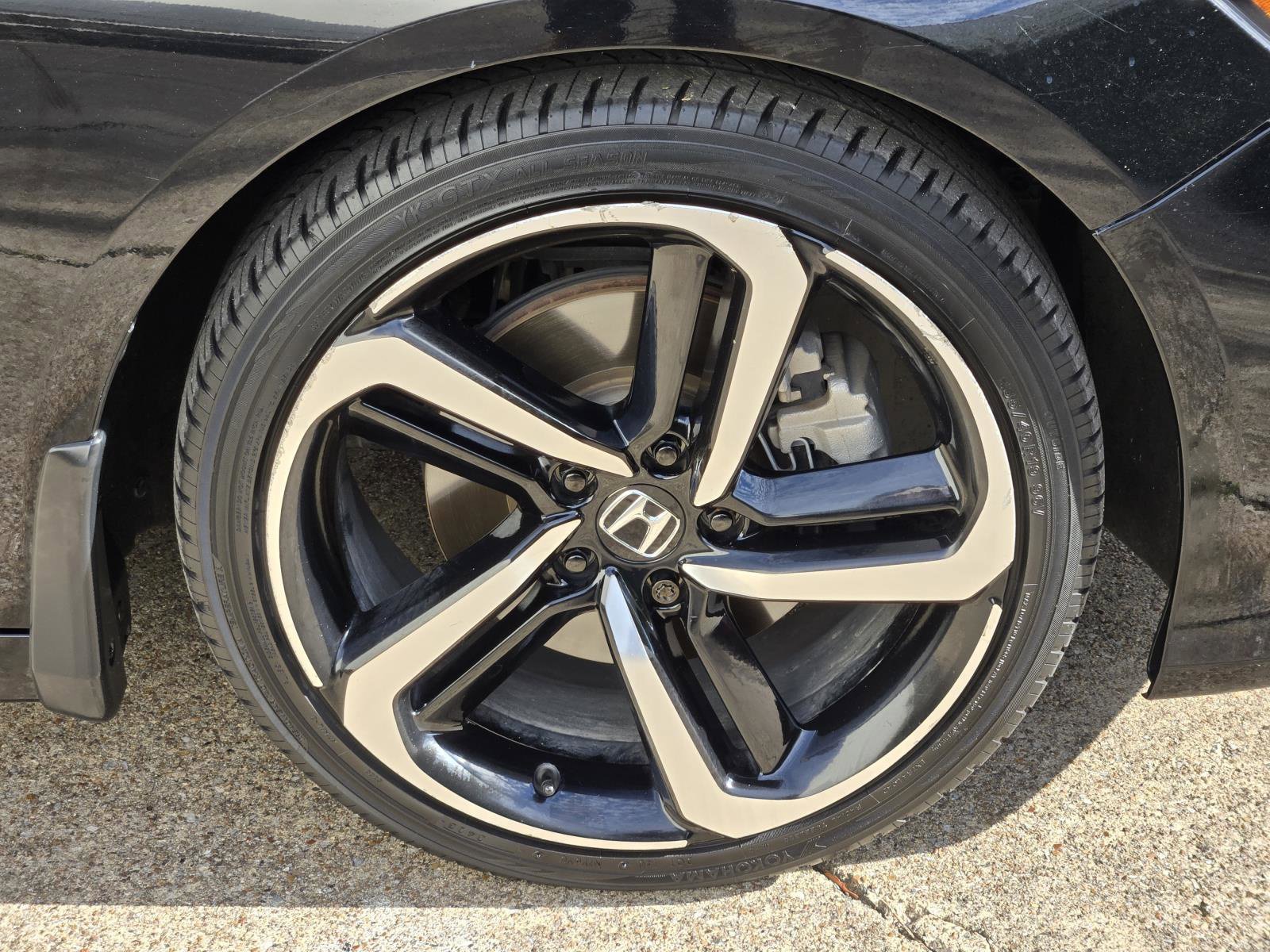Used 2020 Honda Accord Sport image 10
