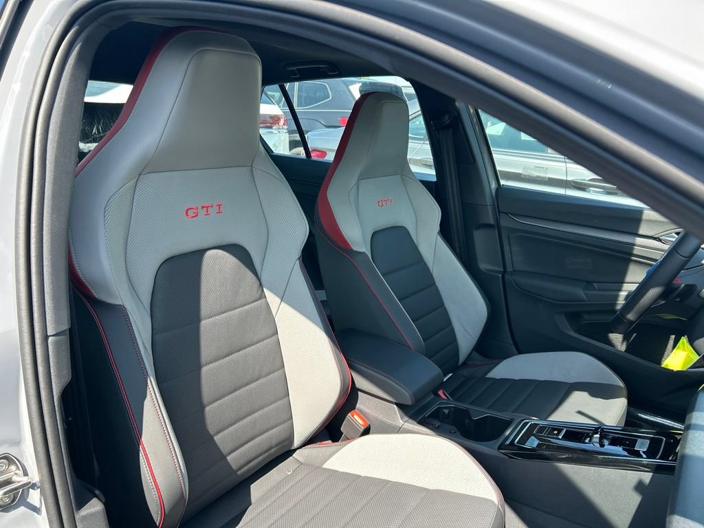 New 2026 Volkswagen GTI SE FWD image 44