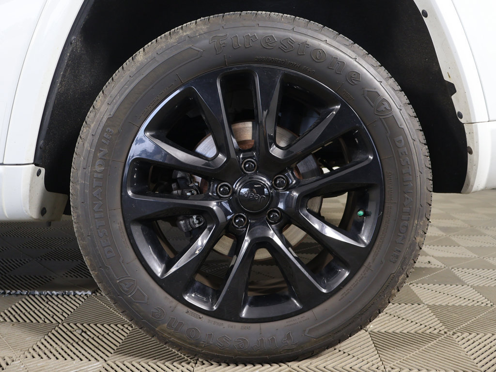Used 2020 Jeep Grand Cherokee Altitude AWD/4WD image 20