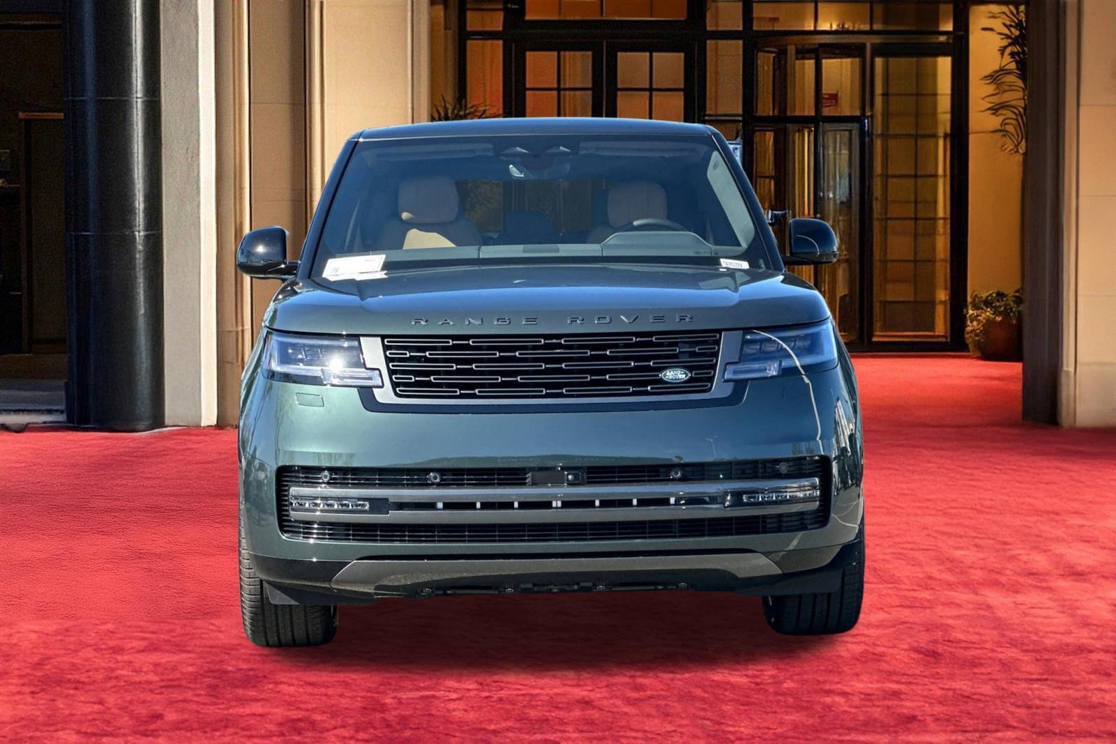 New 2026 Land Rover Range Rover Long Wheelbase SE image 7