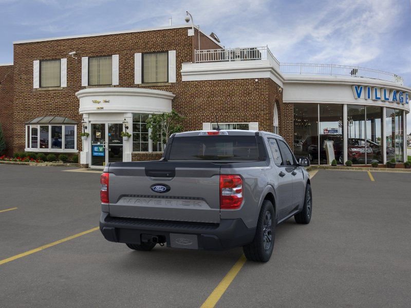 New 2026 Ford Maverick XLT image 8