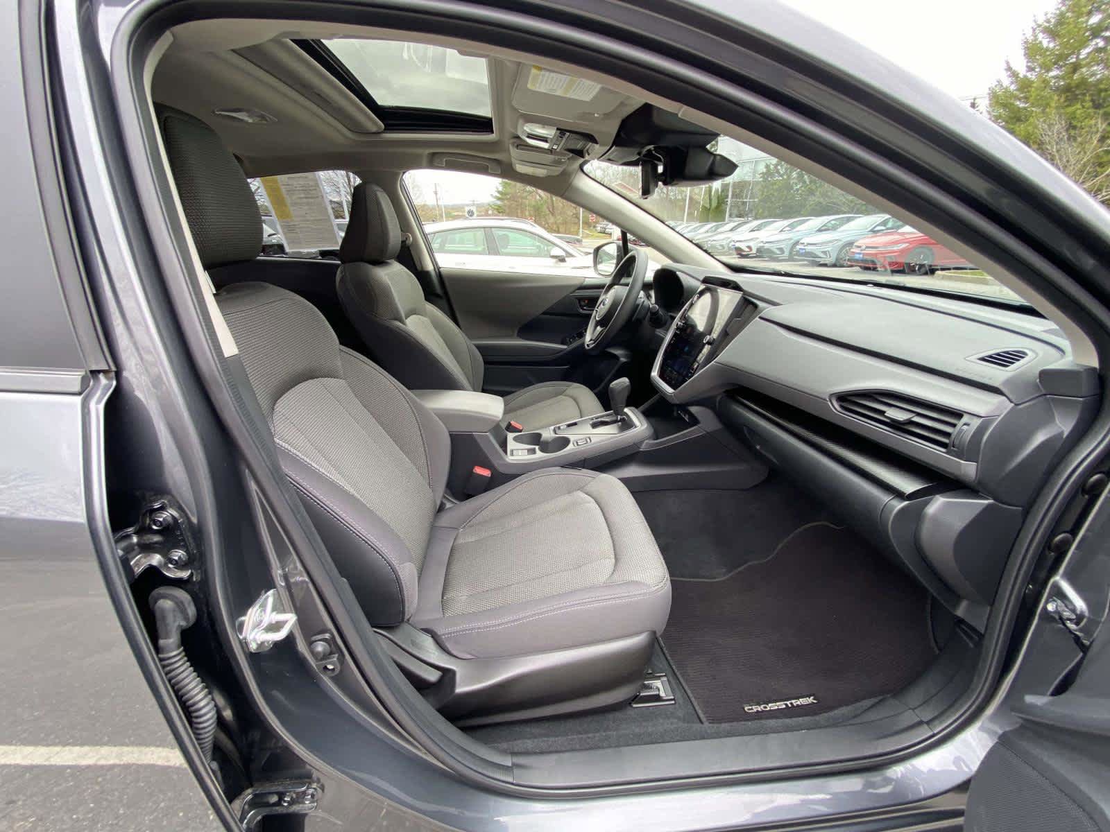 Used 2024 Subaru Crosstrek 2.0i Premium AWD/4WD image 37