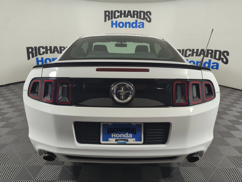 Used 2014 Ford Mustang Coupe w/ Equipment Group 102A RWD image 4