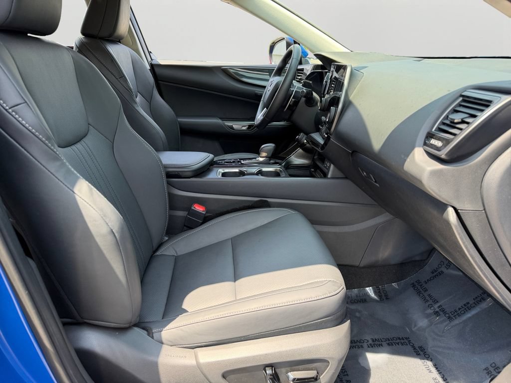 Certified 2025 Lexus NX 250 FWD w/ Accessory Package (Z2) image 8