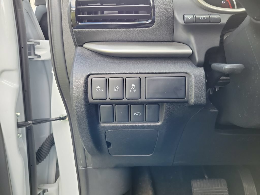 Used 2025 Mitsubishi Eclipse Cross SE AWD/4WD image 28