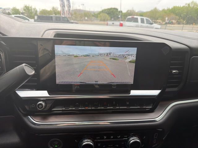 Used 2024 GMC Sierra 1500 SLT image 7