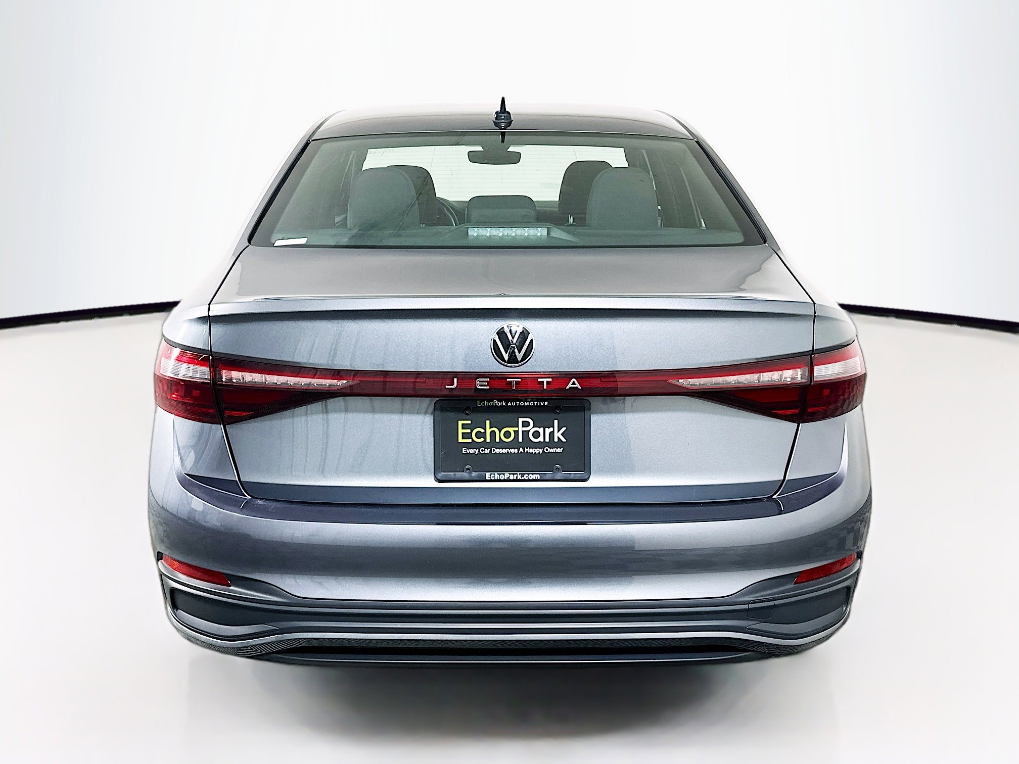 Used 2025 Volkswagen Jetta Sport FWD image 7
