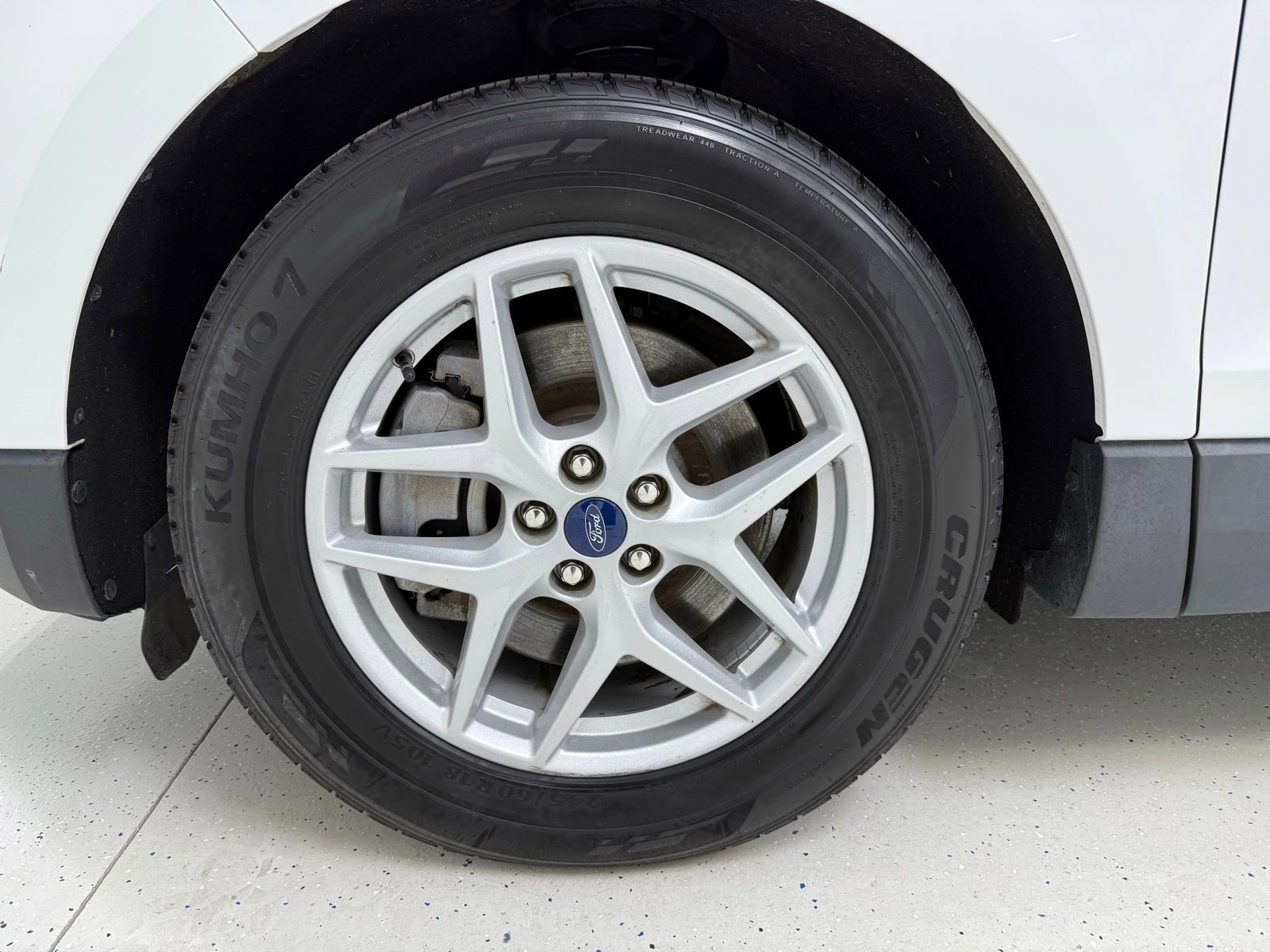 Used 2021 Ford Edge SEL image 10