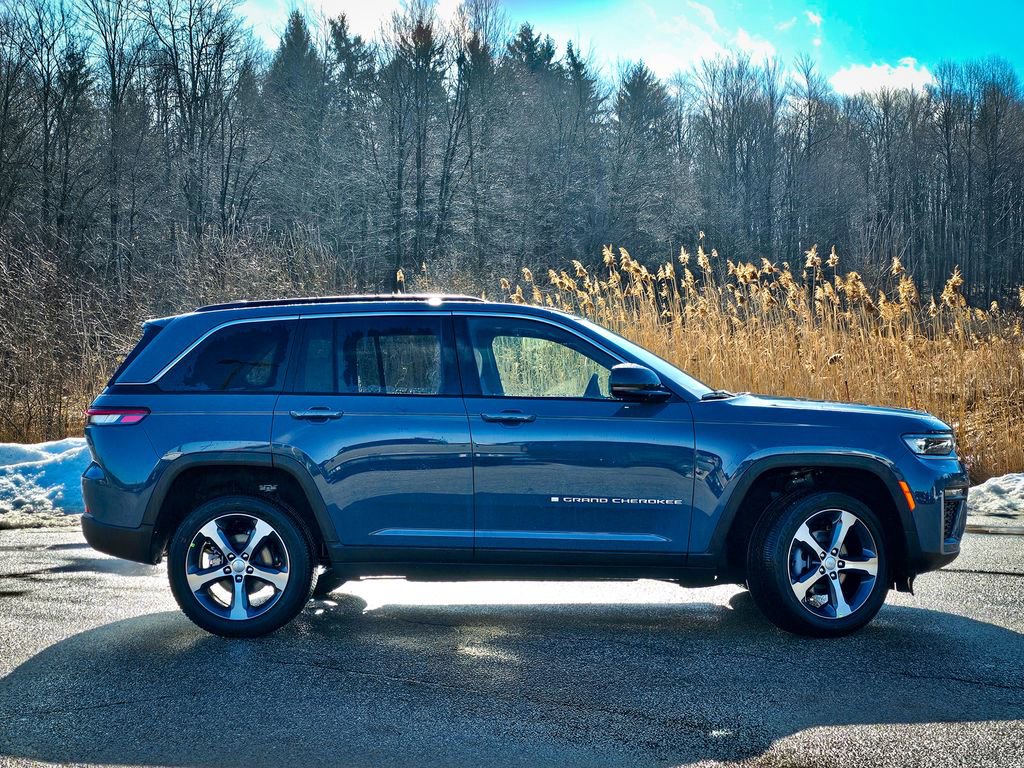 New 2026 Jeep Grand Cherokee Limited image 2