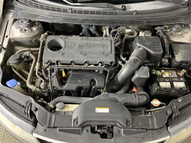 Used 2010 Kia Forte EX image 29