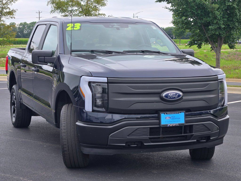 Used 2023 Ford F150 Lightning Pro AWD/4WD image 4