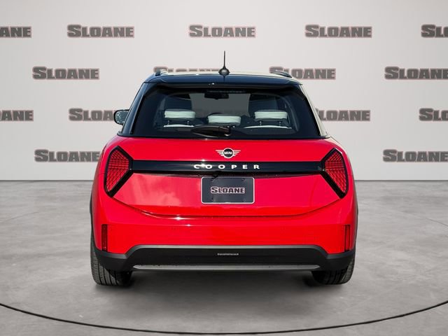 New 2026 MINI Cooper 4-Door Hardtop image 4
