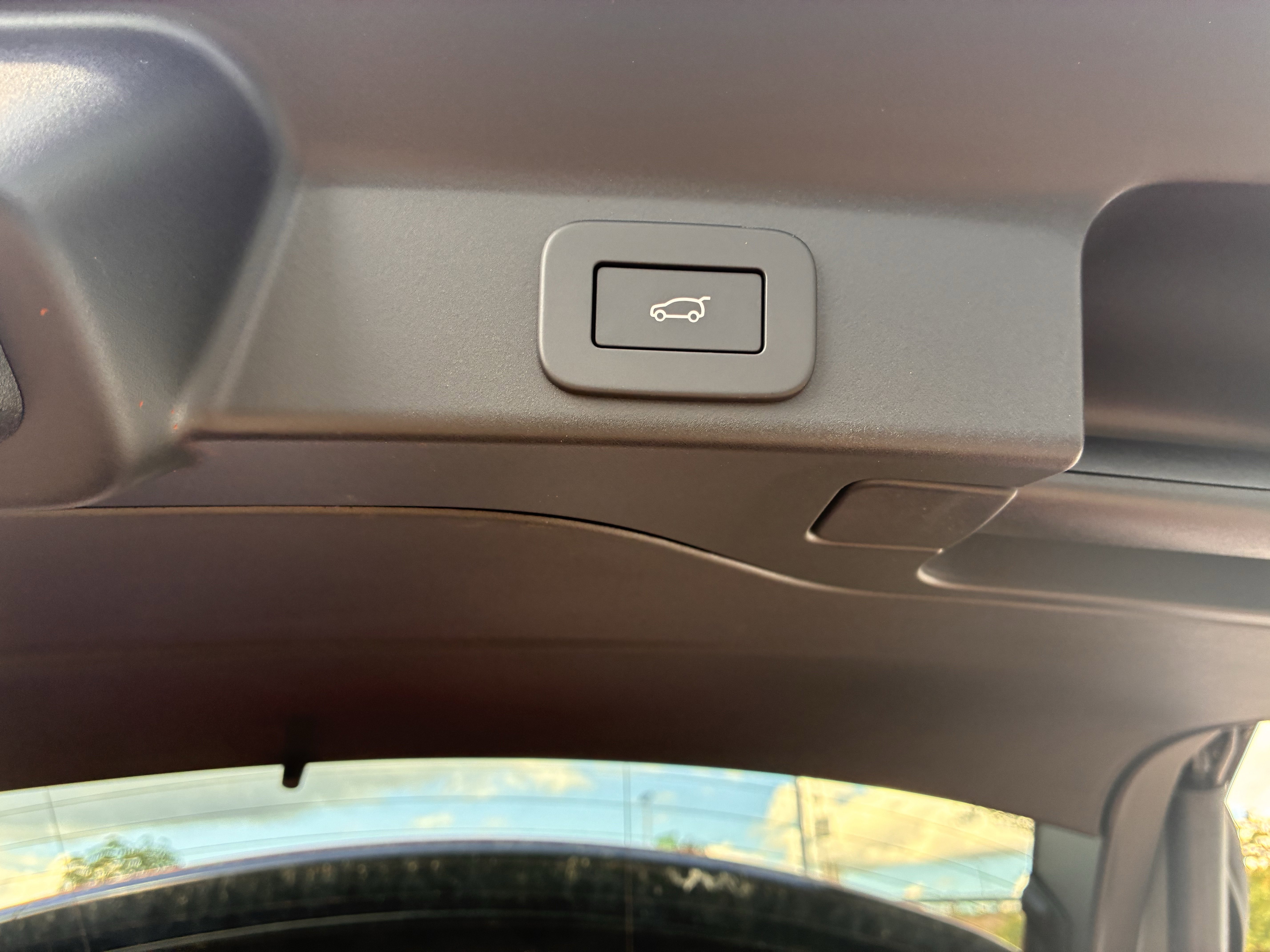 New 2026 Jaguar F-PACE R-Dynamic S image 29