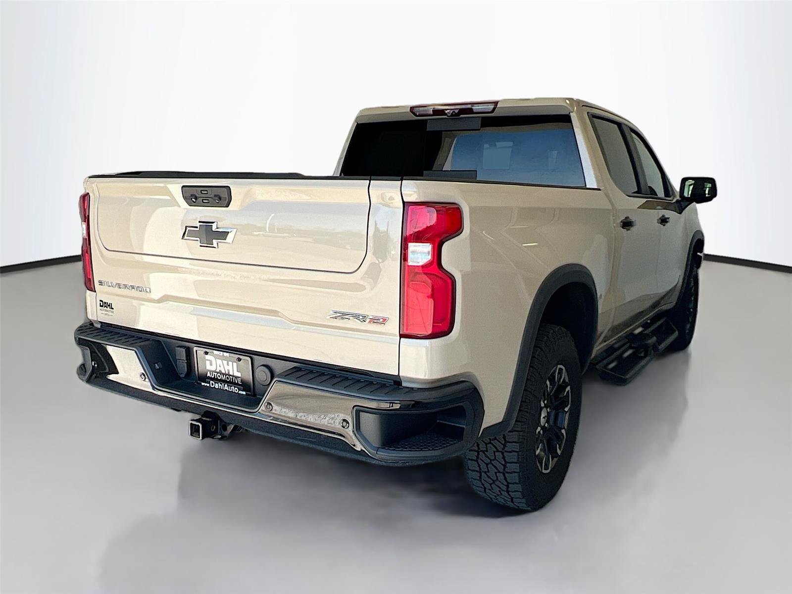 Used 2022 Chevrolet Silverado 1500 ZR2 w/ Technology Package AWD/4WD image 13