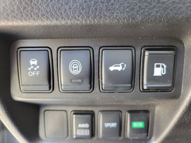 Used 2020 Nissan Rogue SV AWD/4WD image 20
