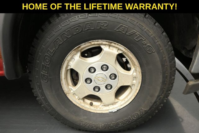 Used 2002 Chevrolet Silverado 1500 LS w/ Off-Road Pkg AWD/4WD image 27