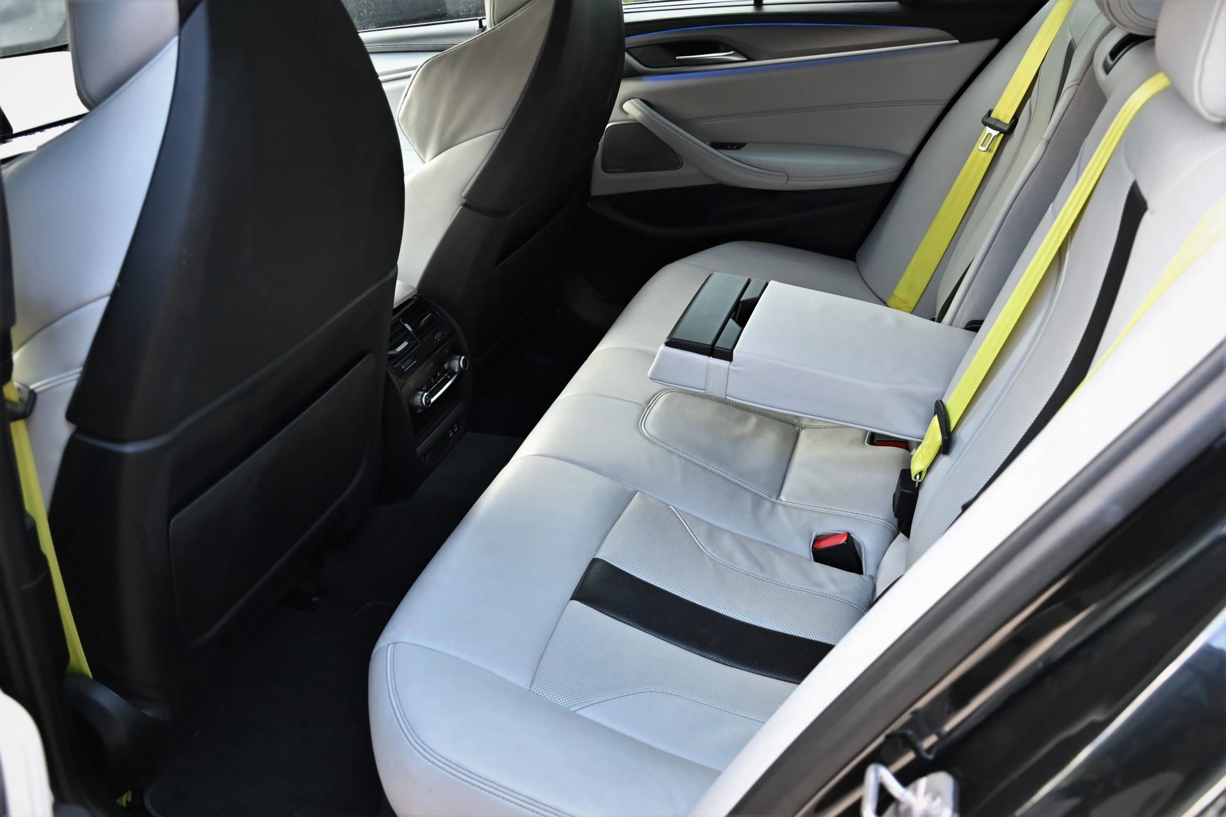Used 2023 BMW M5 w/ Competition Package image 40