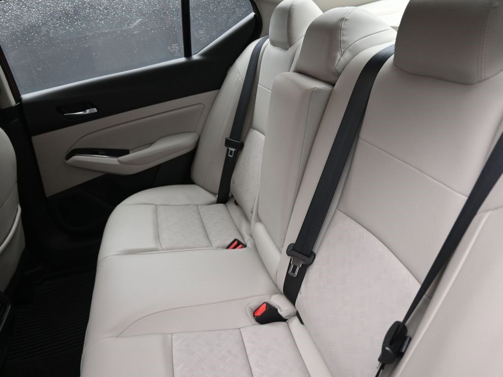 Used 2025 Nissan Altima 2.5 SL image 12