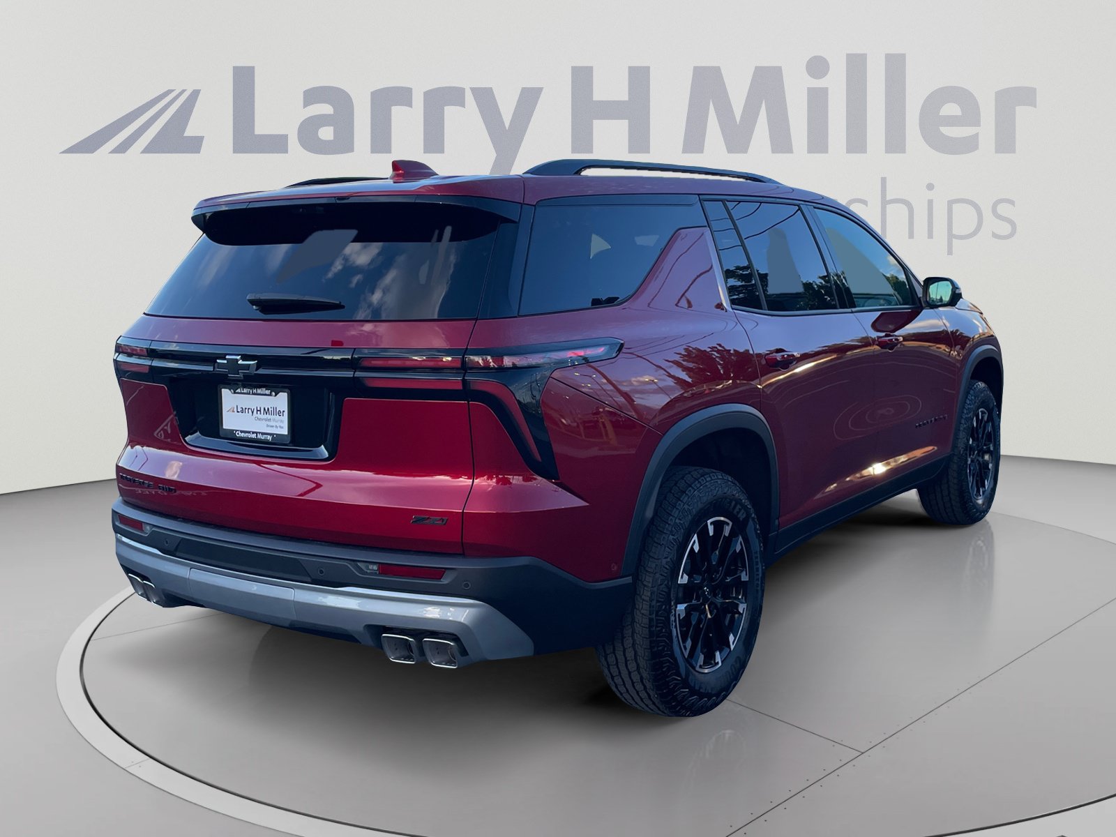 New 2026 Chevrolet Traverse Z71 w/ Enhanced Driving Package AWD/4WD image 5