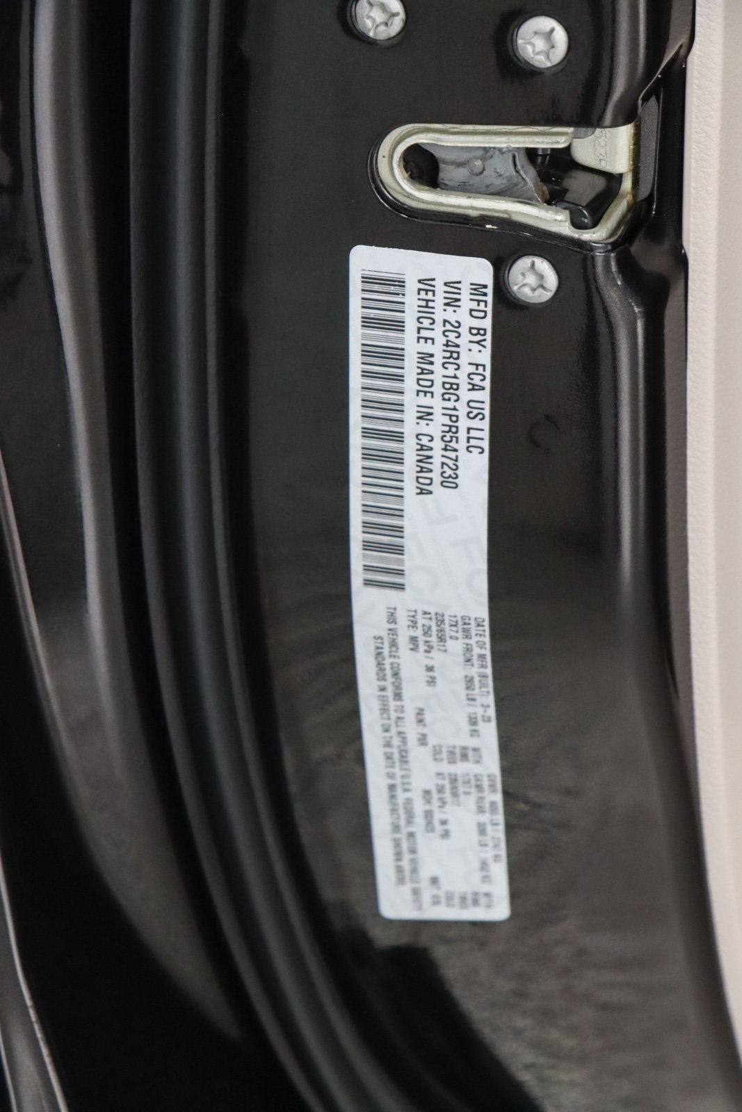 Used 2023 Chrysler Pacifica Touring-L FWD image 33